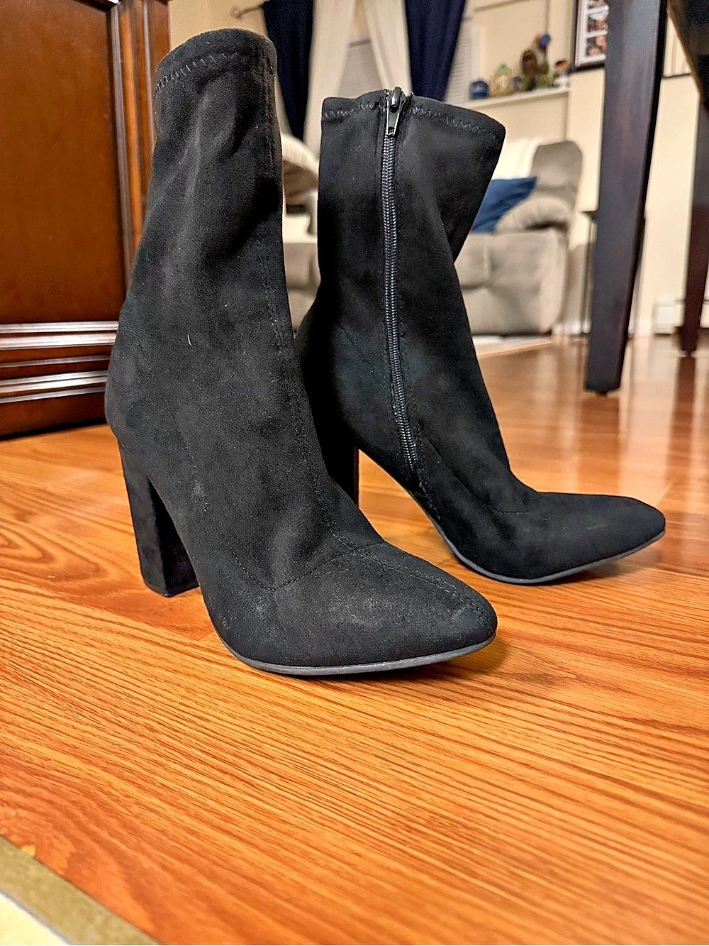 Forever 21 Black Heeled Boots US 8